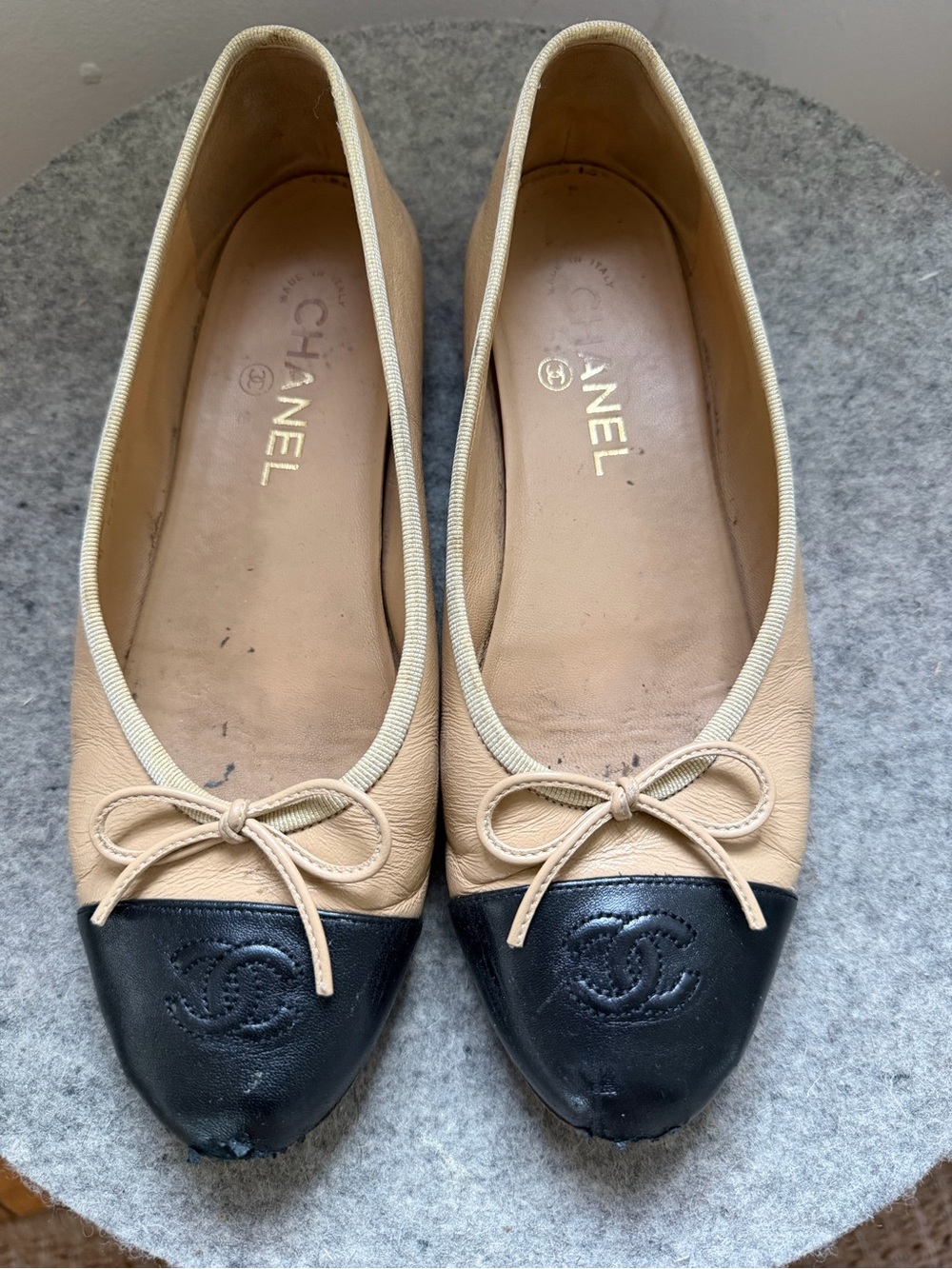 Chanel Beige and Black Cap-Toe Ballet Flats size 38.5C